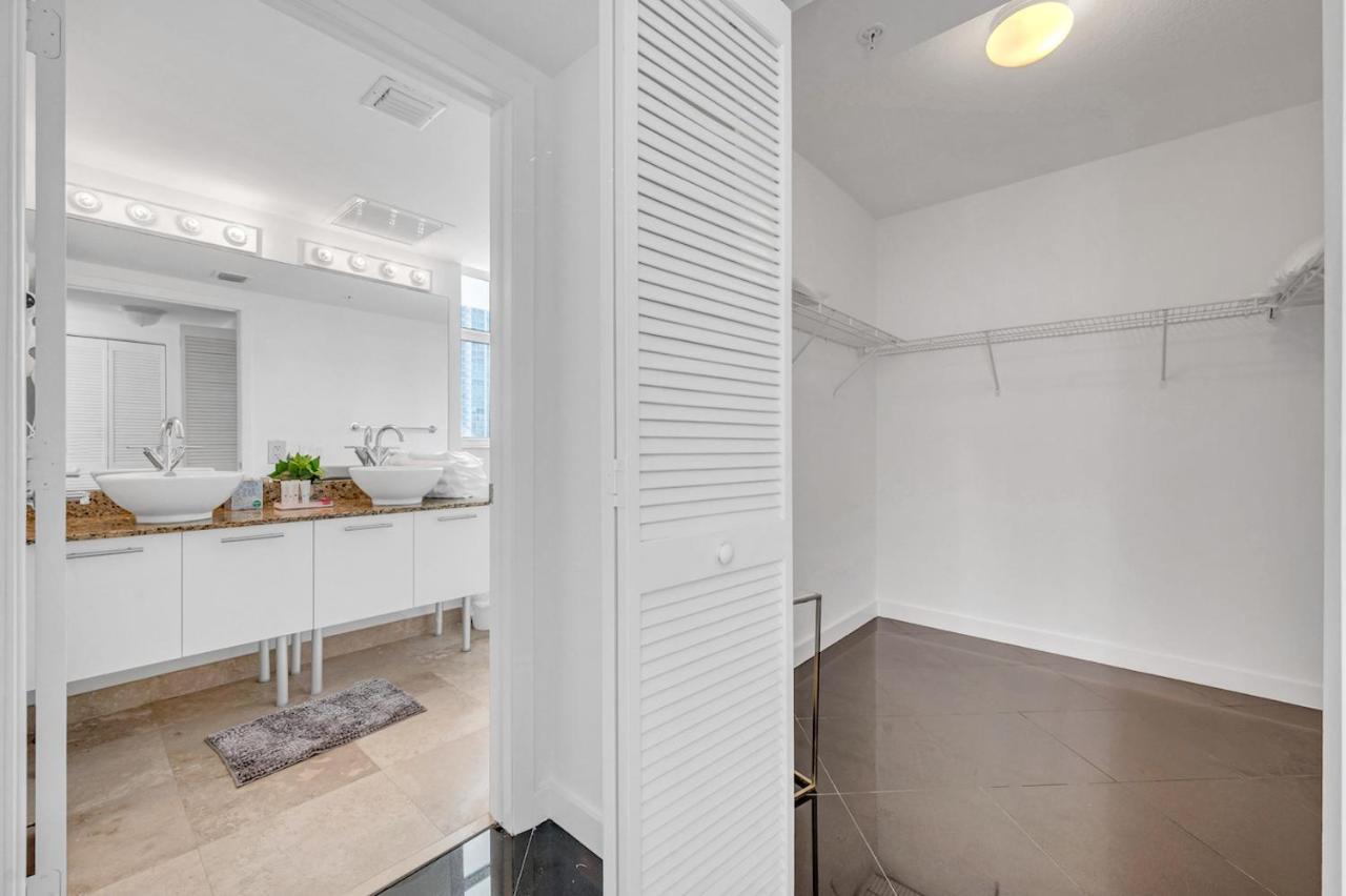 Iconic 2 Bedroom Loft Brickell-Stunning Views Miami Esterno foto