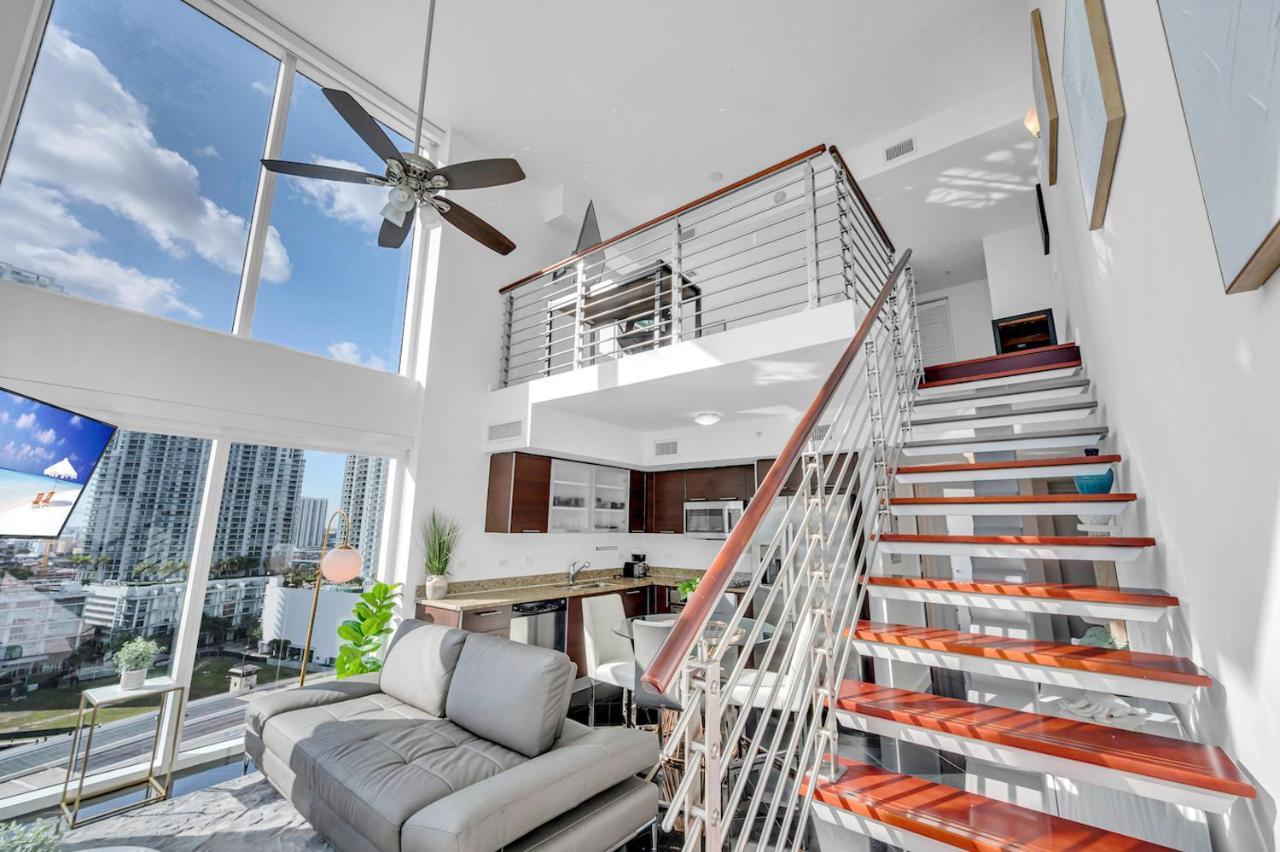 Iconic 2 Bedroom Loft Brickell-Stunning Views Miami Esterno foto