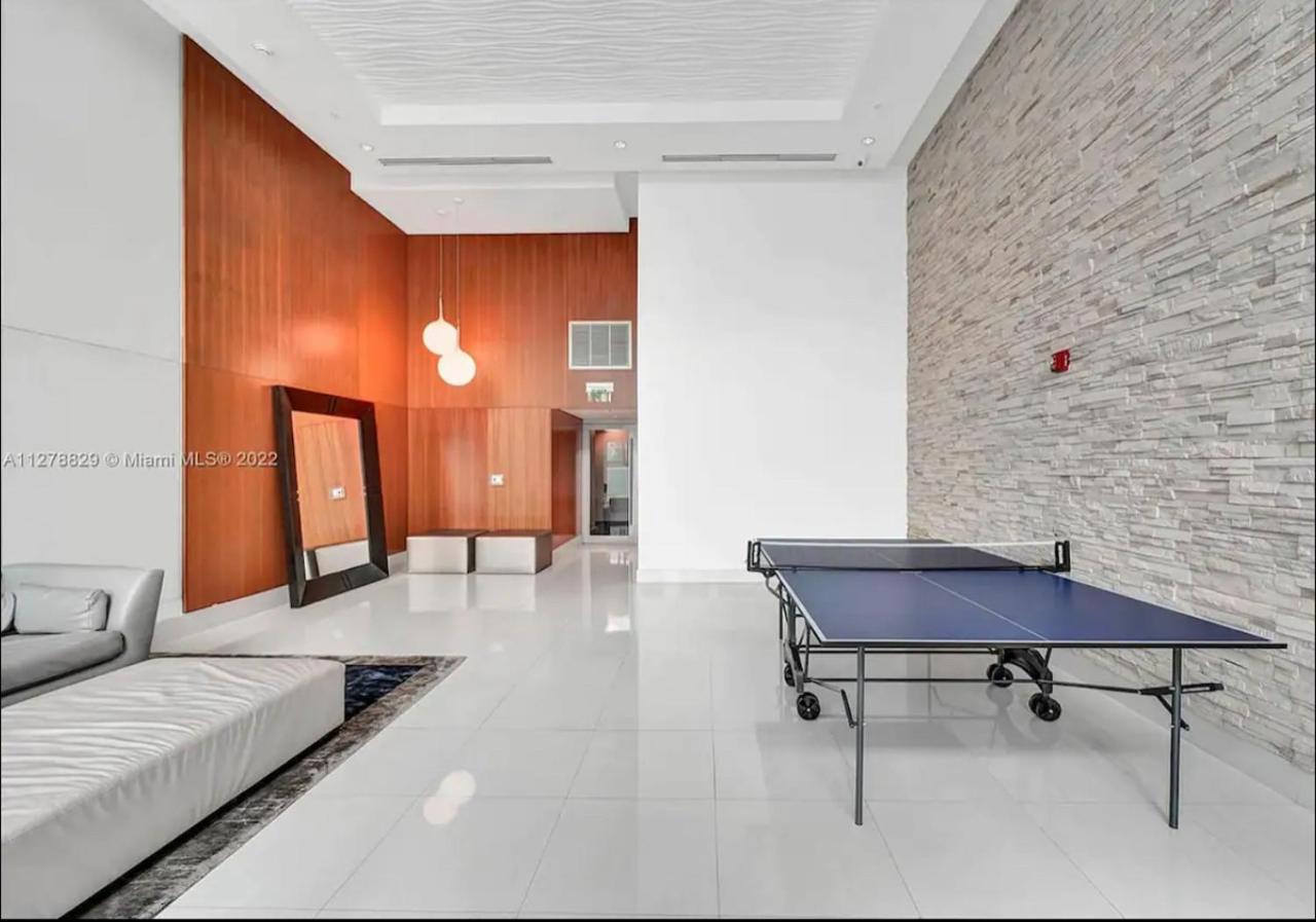 Iconic 2 Bedroom Loft Brickell-Stunning Views Miami Esterno foto